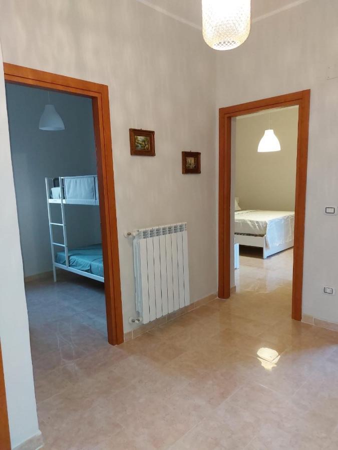 Esther Guest House Castel Volturno Εξωτερικό φωτογραφία