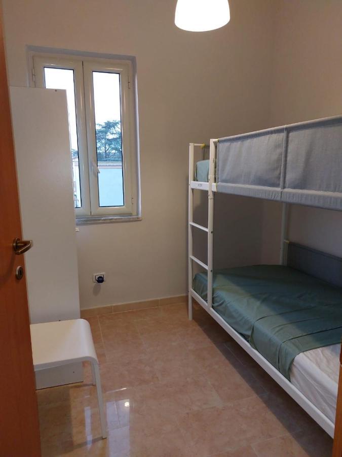 Esther Guest House Castel Volturno Εξωτερικό φωτογραφία